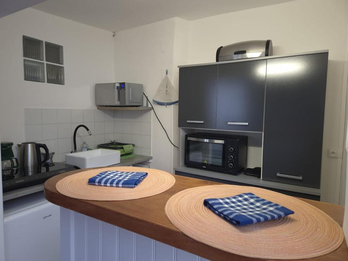 Sanyo Apartment บริยาร์ ภายนอก รูปภาพ